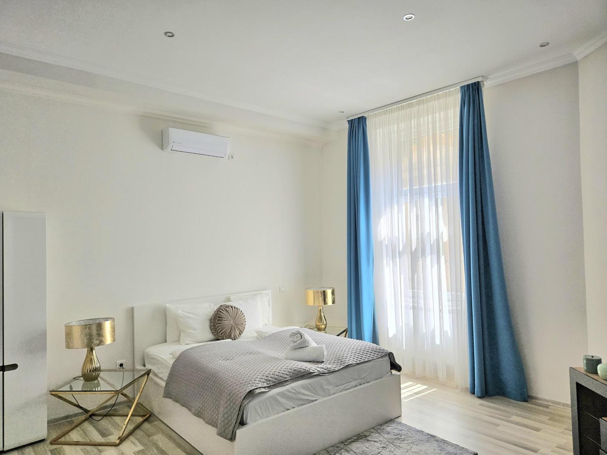 Designer Downtown Gem Apartment Budapest